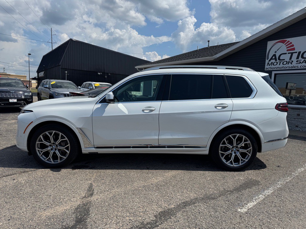 2024 BMW X7 Xdrive 40i Image 2