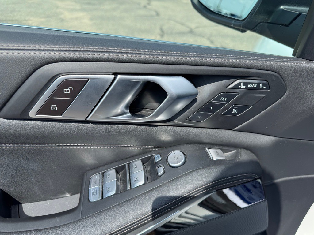 2024 BMW X7 Xdrive 40i Image 11