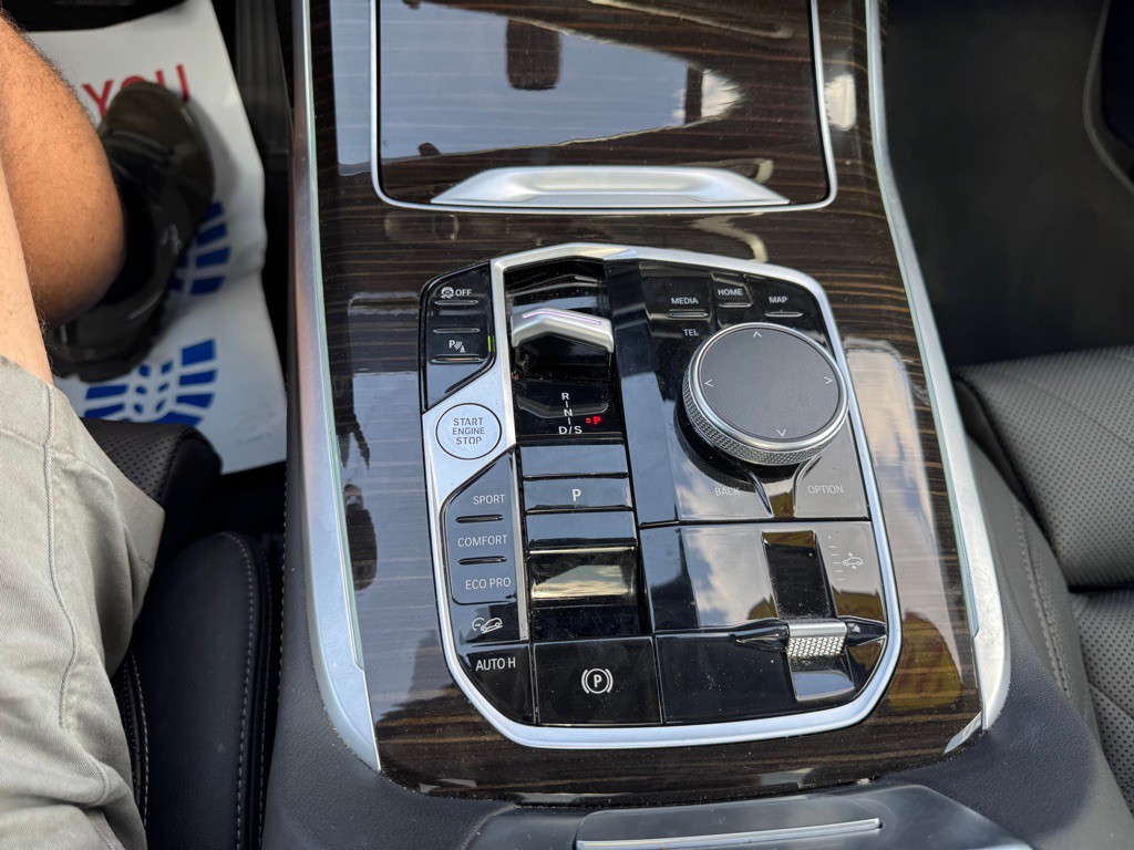2024 BMW X7 Xdrive 40i Image 27