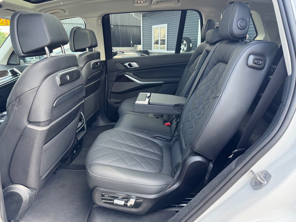 2024 BMW X7 Xdrive 40i Image 32