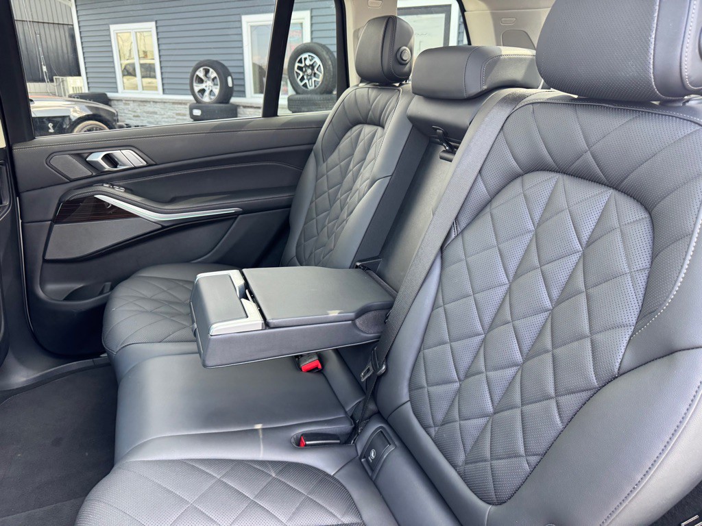 2024 BMW X7 Xdrive 40i Image 33