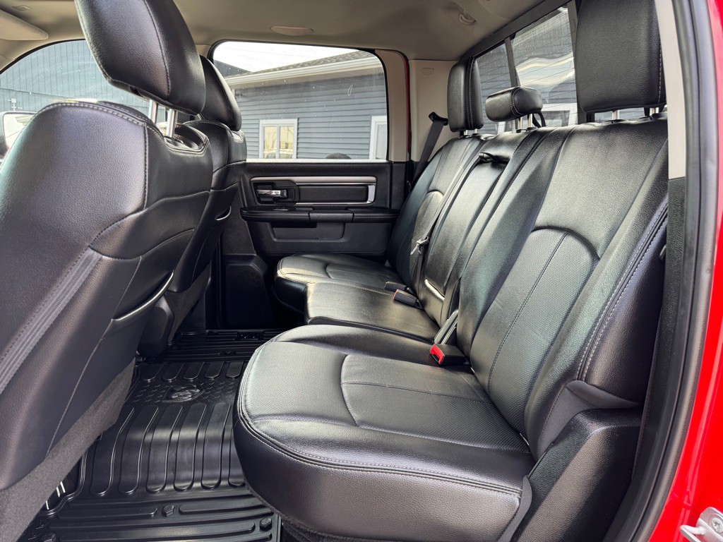 2018 RAM 1500 Image 40