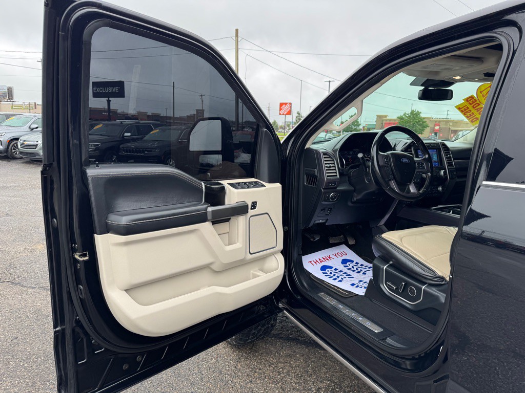 2021 Ford F-250 Image 12