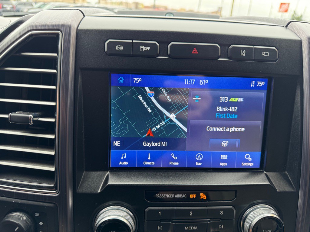 2021 Ford F-250 Image 25