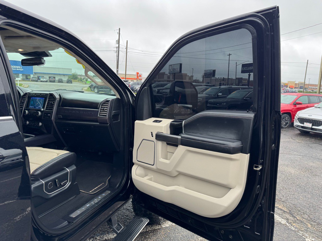2021 Ford F-250 Image 61