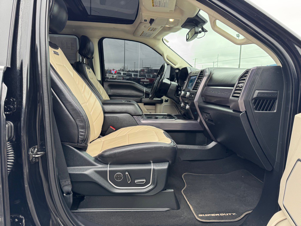 2021 Ford F-250 Image 63