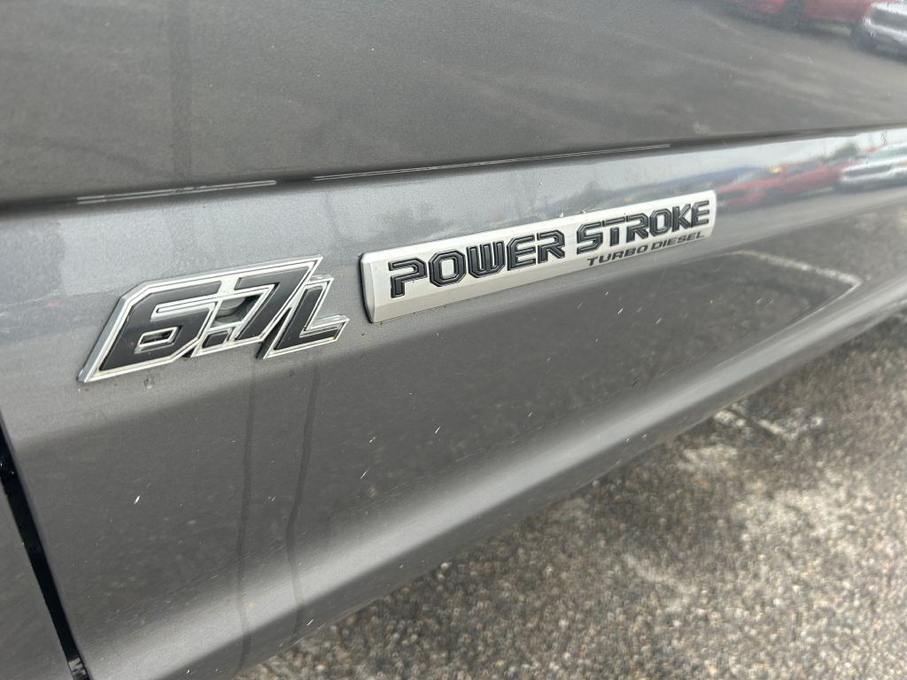 2021 Ford F-250 Image 13