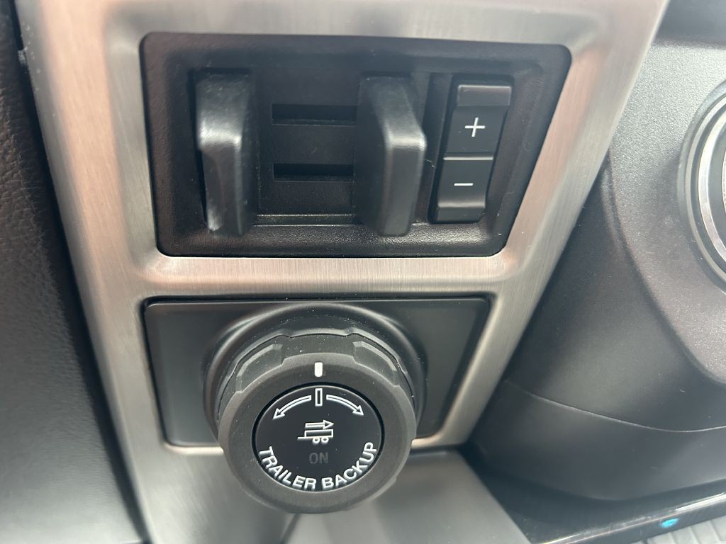 2021 Ford F-250 Image 35