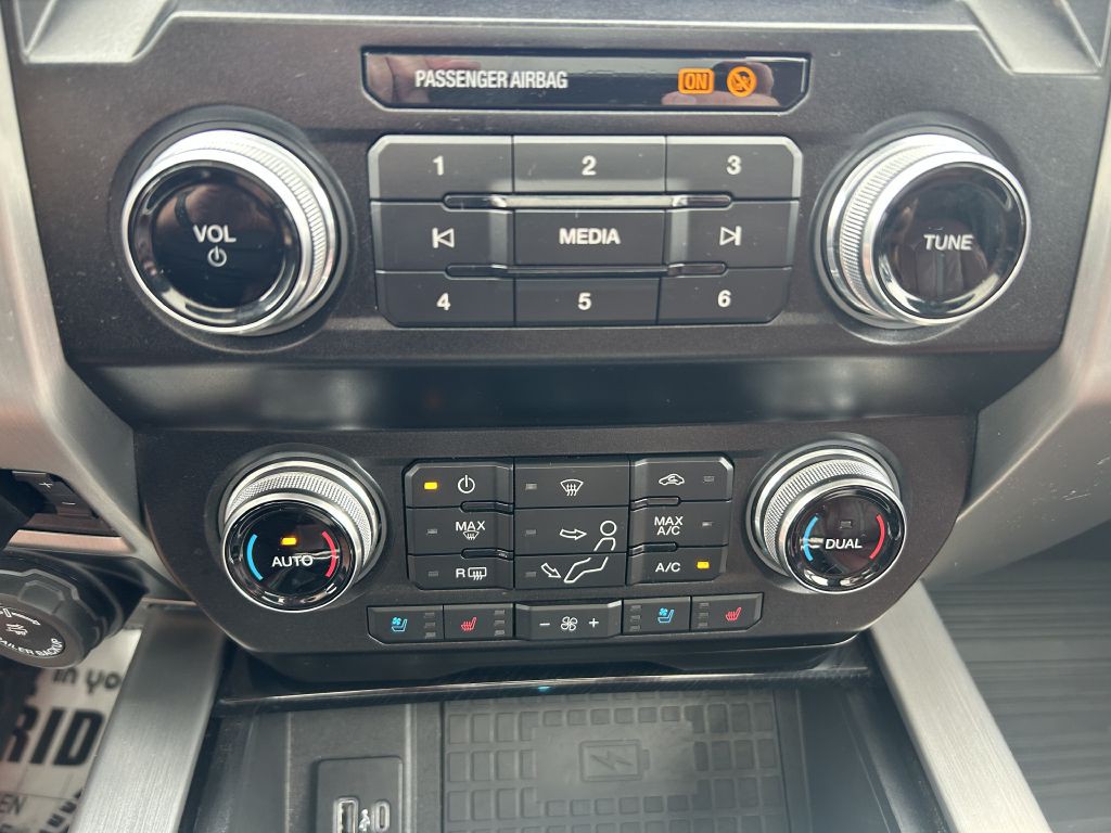 2021 Ford F-250 Image 39