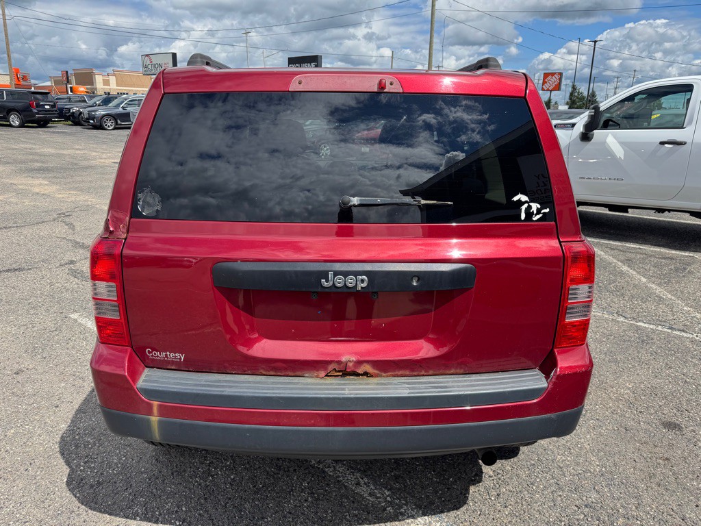 2013 Jeep Patriot Image 4