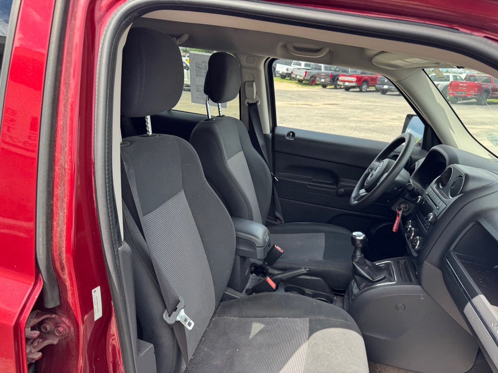 2013 Jeep Patriot Image 19