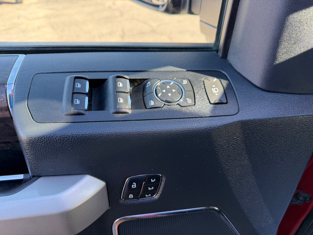 2022 Ford F-250 Image 12