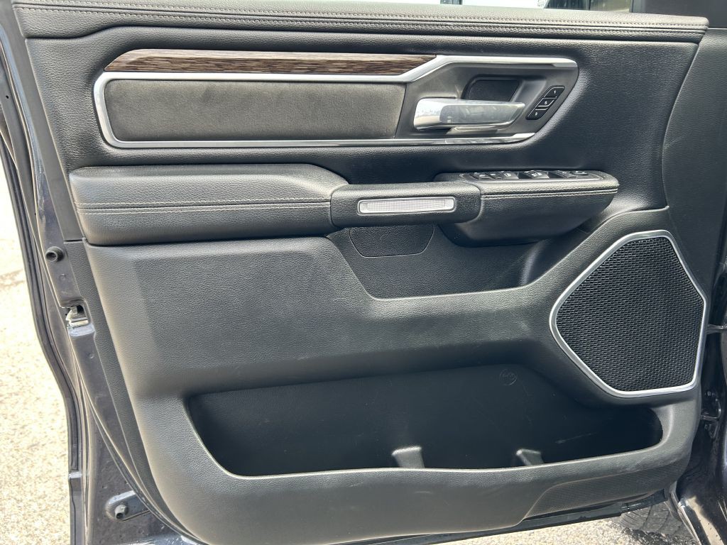 2019 RAM 1500 Image 16