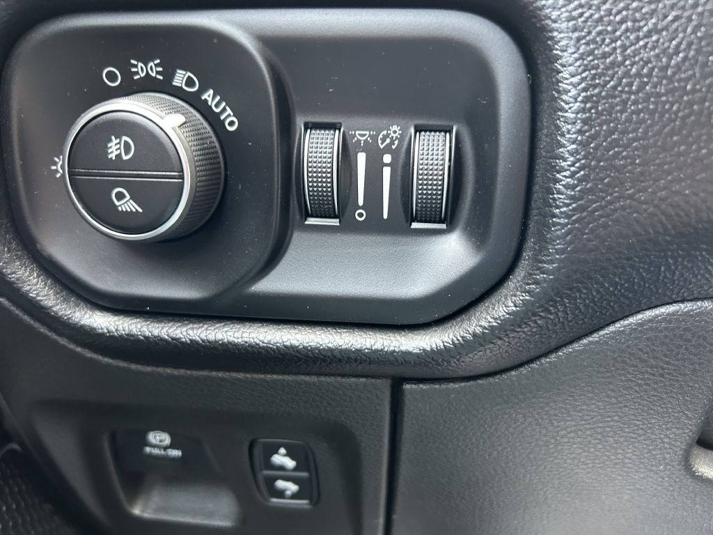 2019 RAM 1500 Image 27