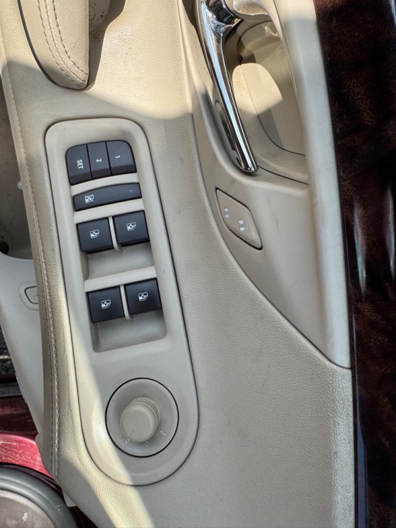 2015 Buick Lacrosse Image 9