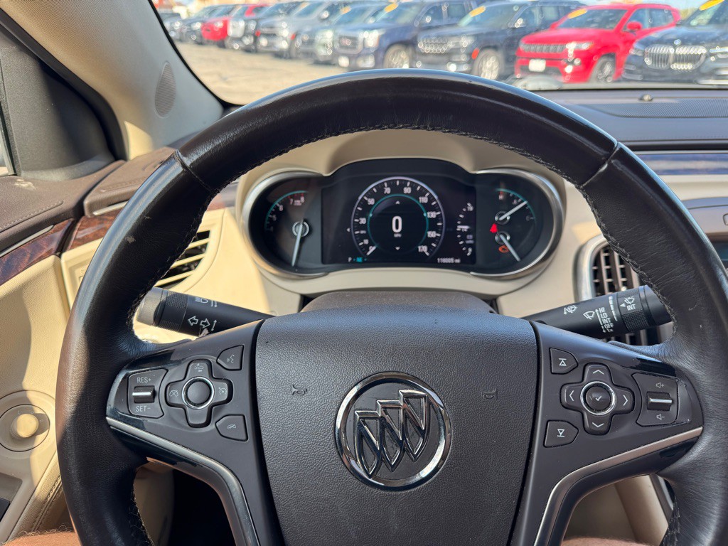 2015 Buick Lacrosse Image 12