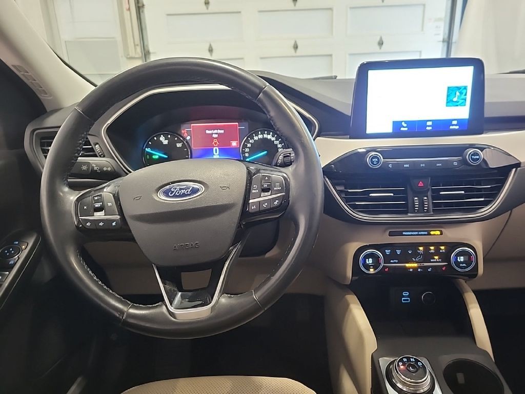 2021 Ford Escape Image 6