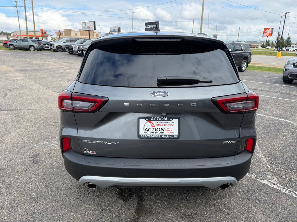 2023 Ford Escape Image 4
