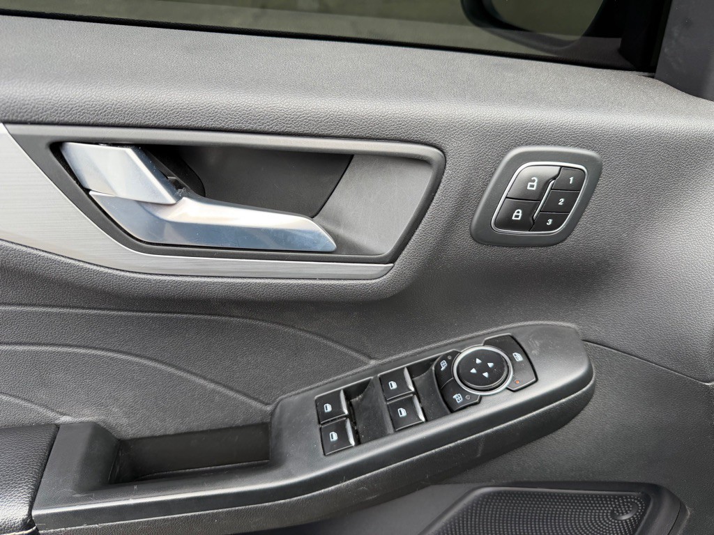 2023 Ford Escape Image 10
