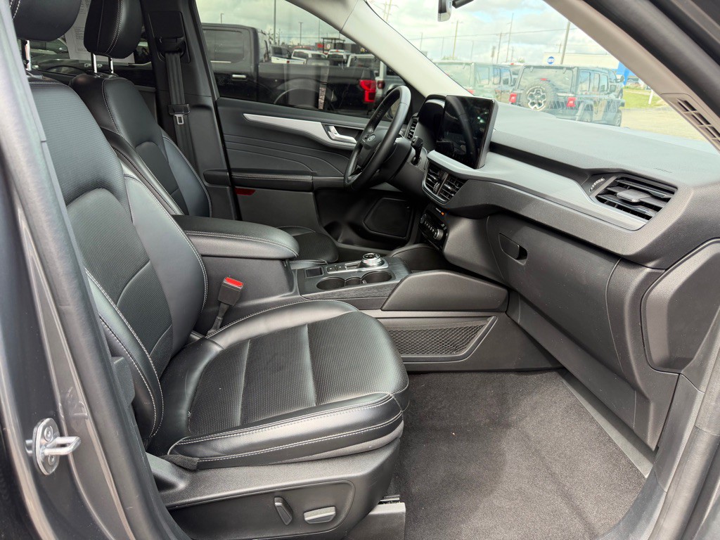 2023 Ford Escape Image 44