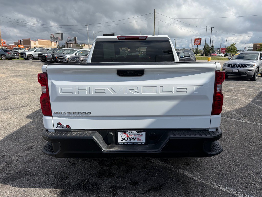2024 Chevrolet Silverado 1500 Image 4