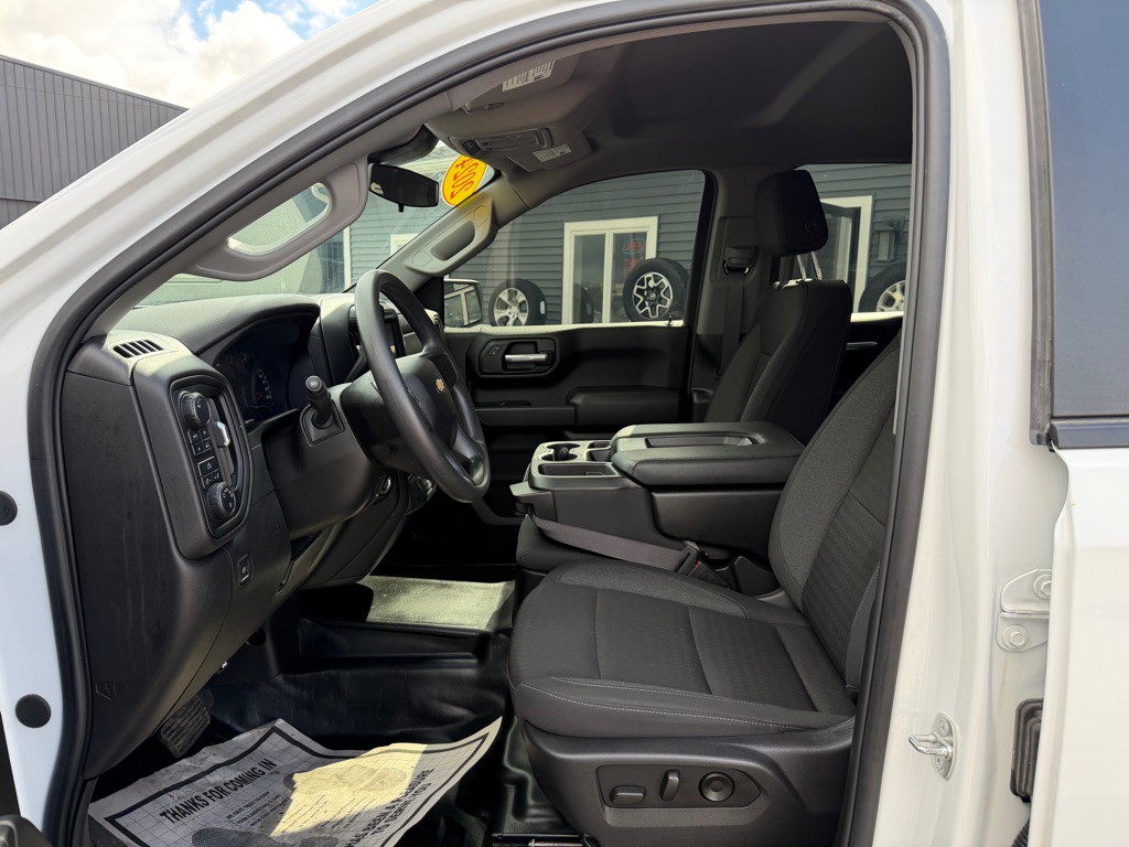 2024 Chevrolet Silverado 1500 Image 13