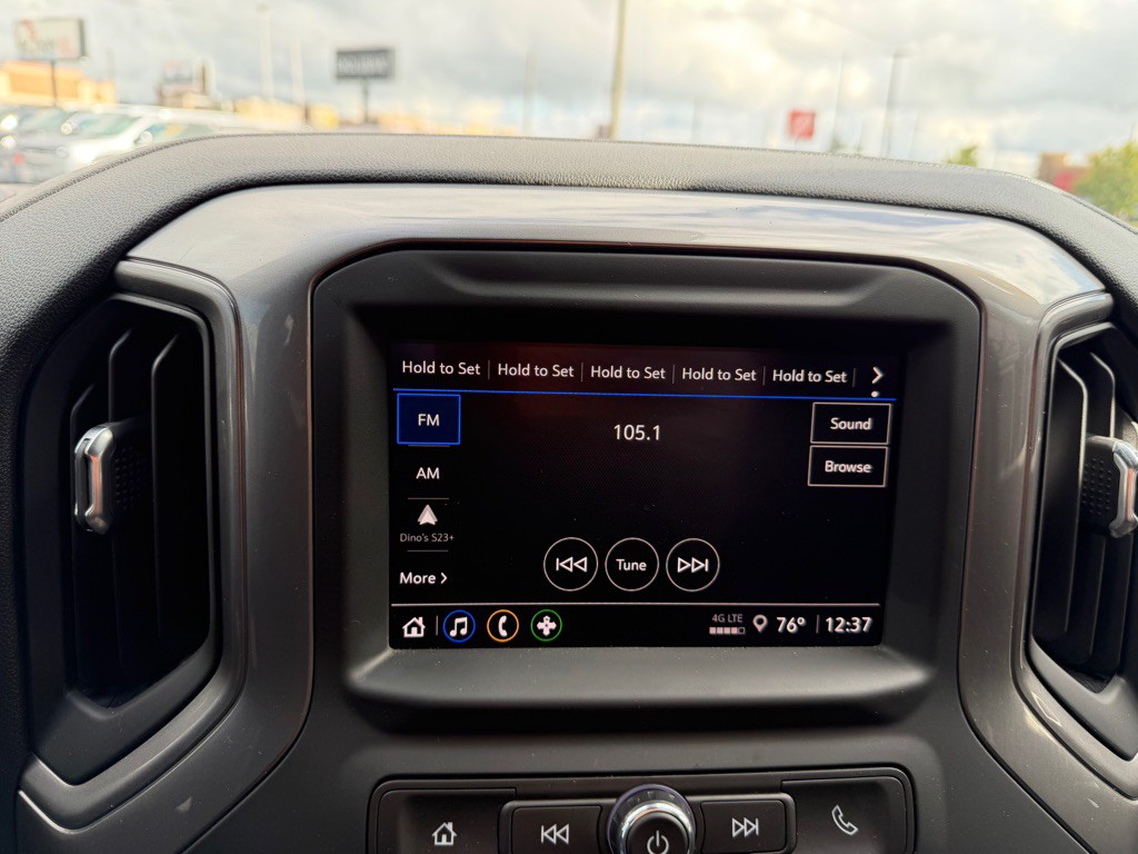 2024 Chevrolet Silverado 1500 Image 25