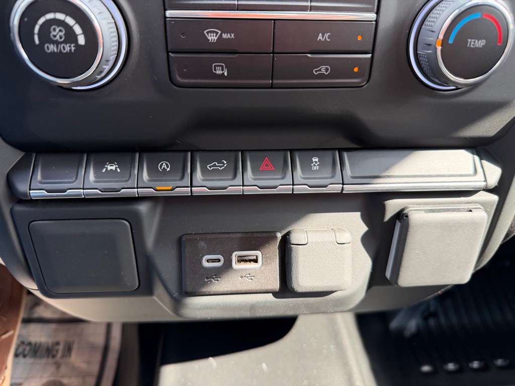 2024 Chevrolet Silverado 1500 Image 28