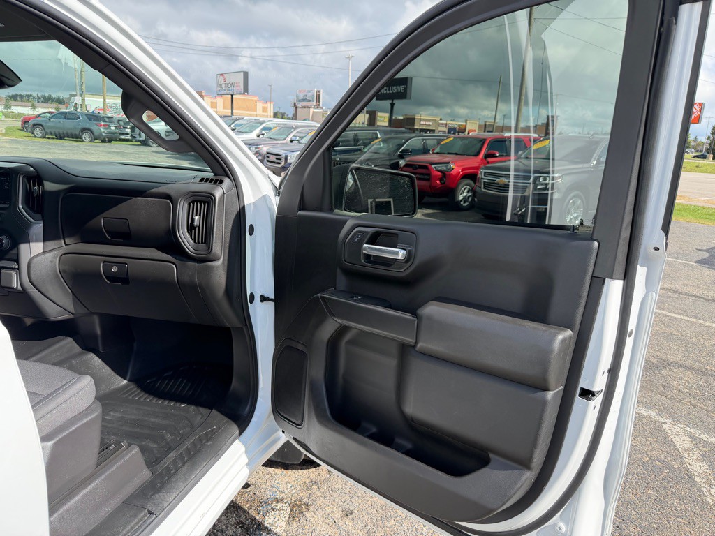 2024 Chevrolet Silverado 1500 Image 52