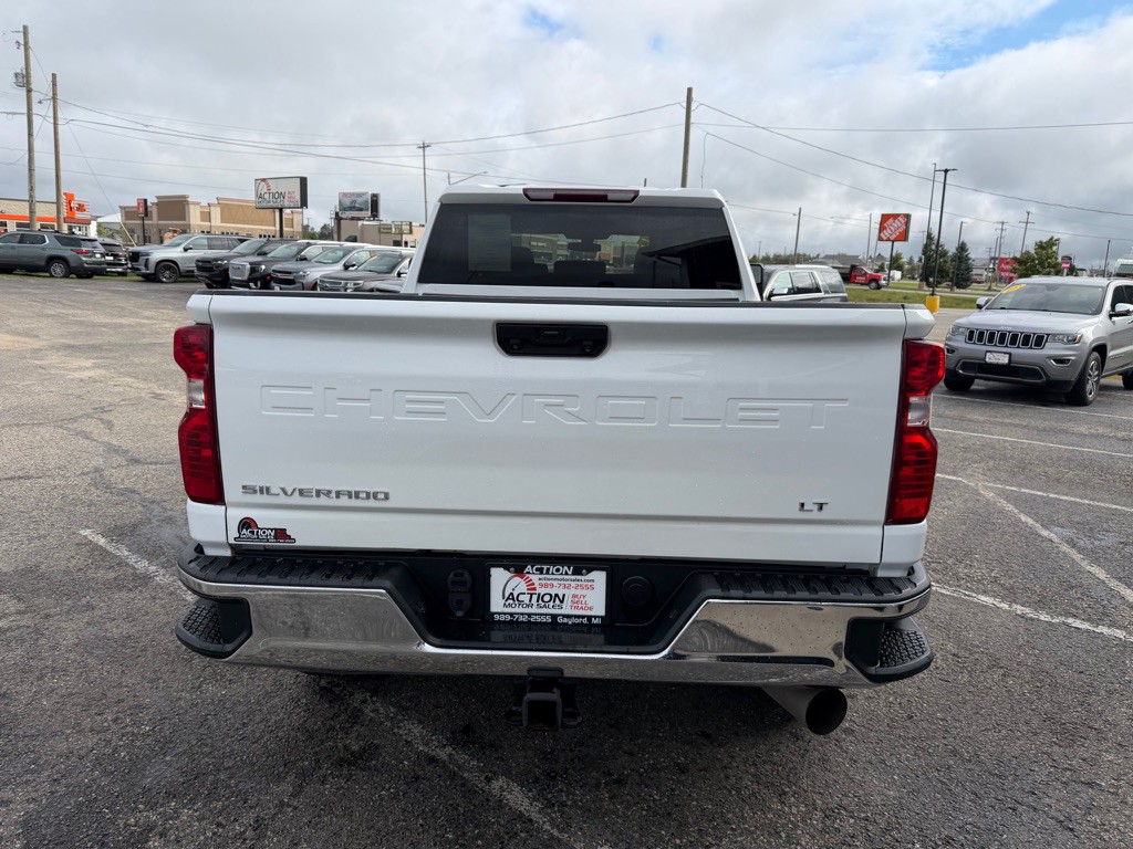 2021 Chevrolet Silverado 1500 Image 4