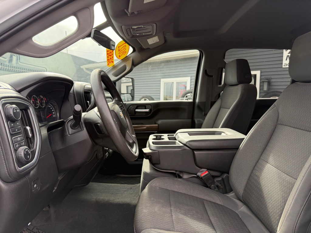 2021 Chevrolet Silverado 1500 Image 13