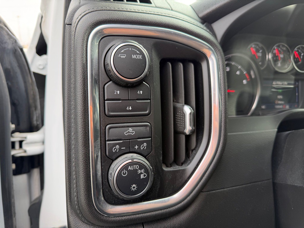 2021 Chevrolet Silverado 1500 Image 17