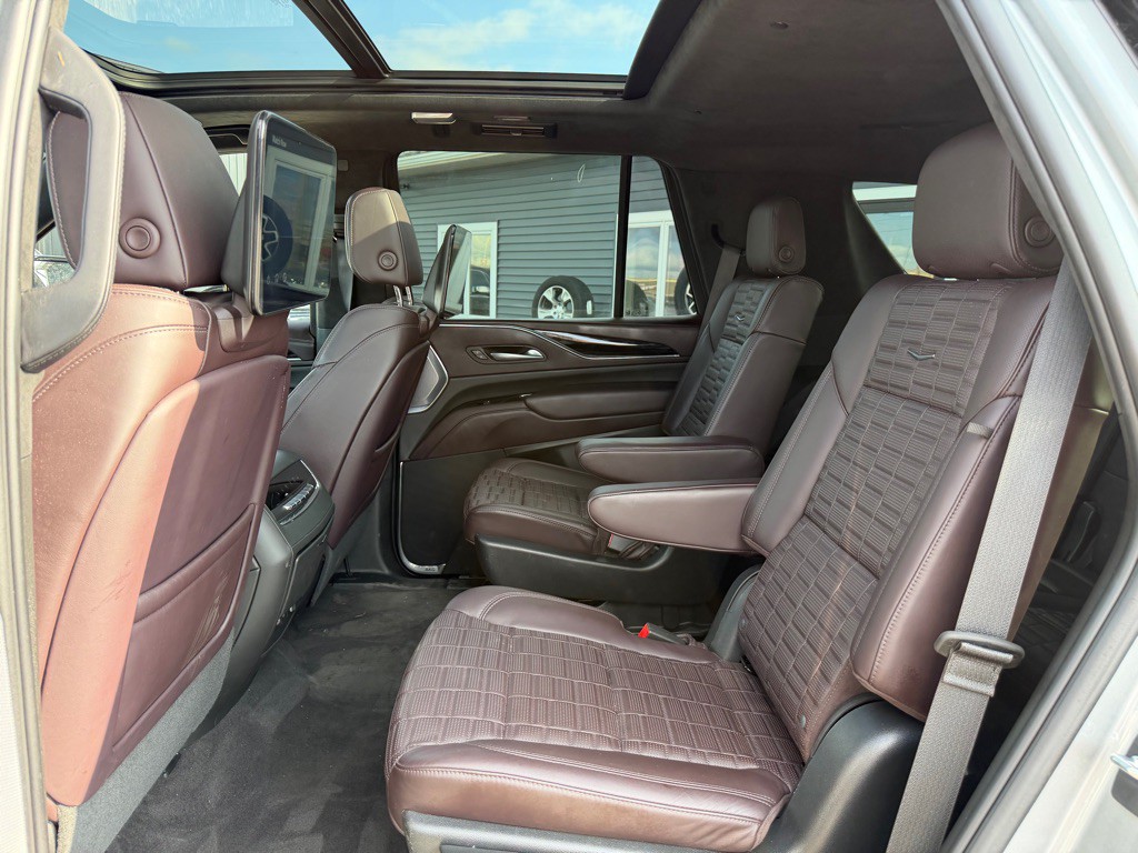 2023 Cadillac Escalade Image 29