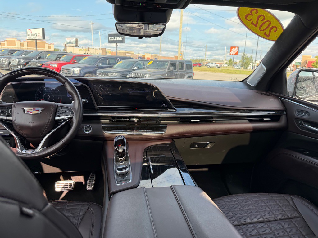 2023 Cadillac Escalade Image 33