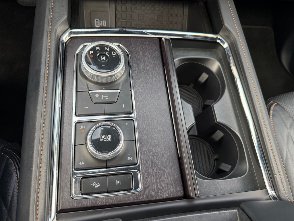 2024 Ford Expedition Image 26