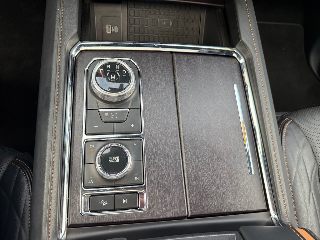 2024 Ford Expedition Image 27