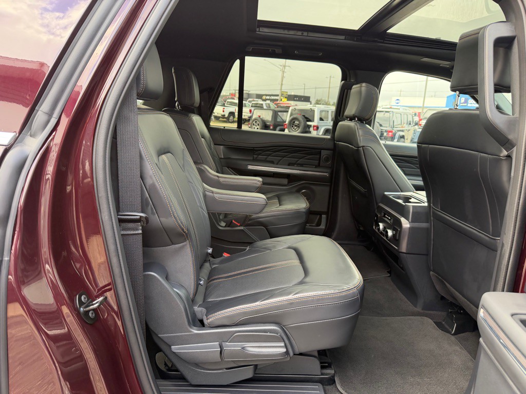 2024 Ford Expedition Image 56