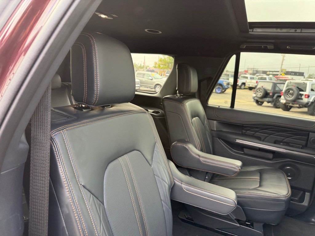 2024 Ford Expedition Image 57