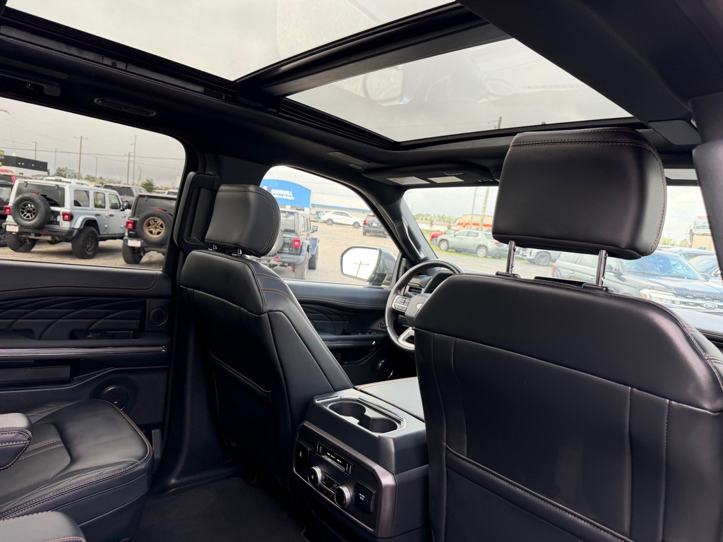 2024 Ford Expedition Image 58