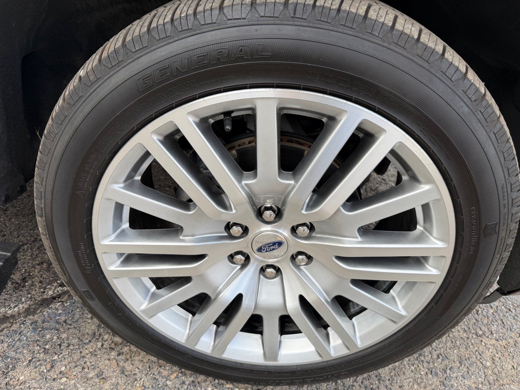 2024 Ford Expedition Image 71