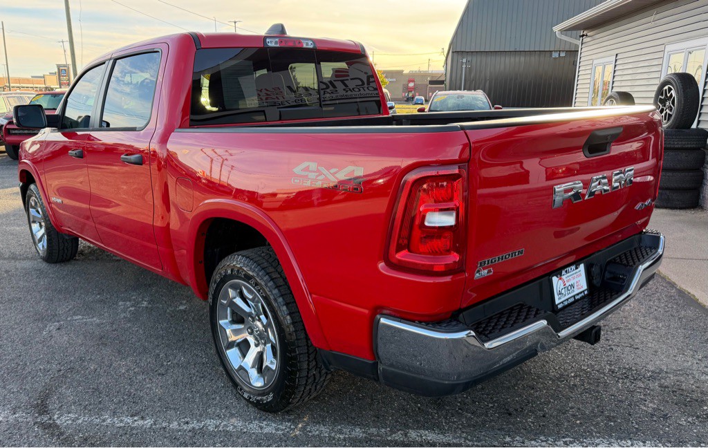 2025 RAM 1500 Image 3