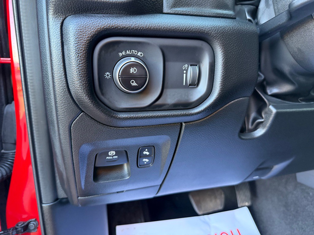 2025 RAM 1500 Image 19