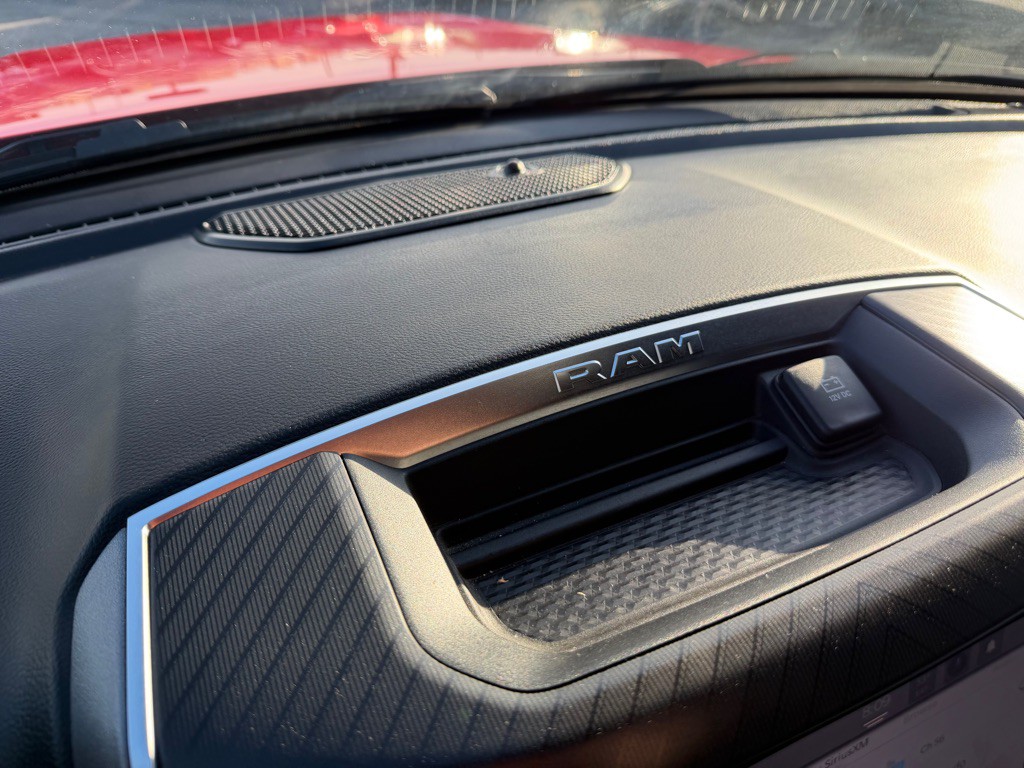2025 RAM 1500 Image 35