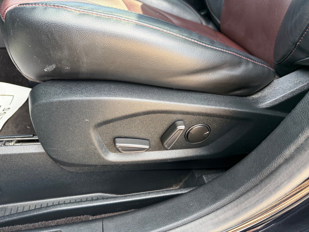 2020 Ford Edge Image 13