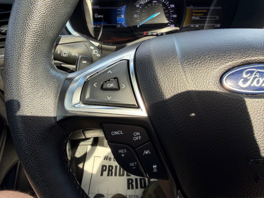 2020 Ford Edge Image 19