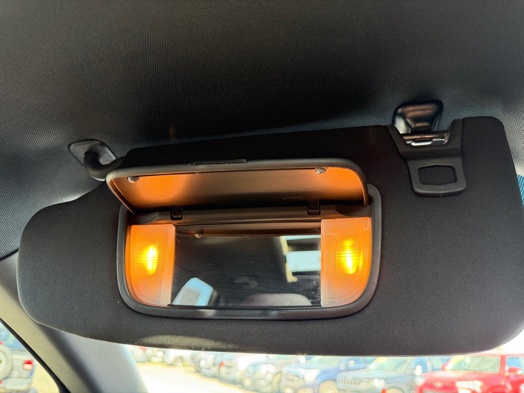 2020 Ford Edge Image 35