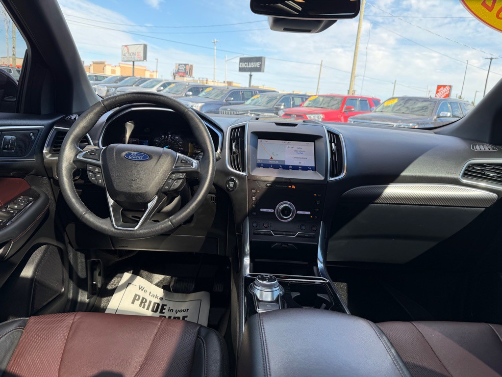 2020 Ford Edge Image 40