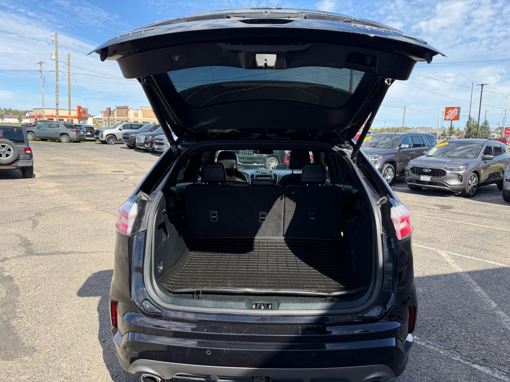 2020 Ford Edge Image 41