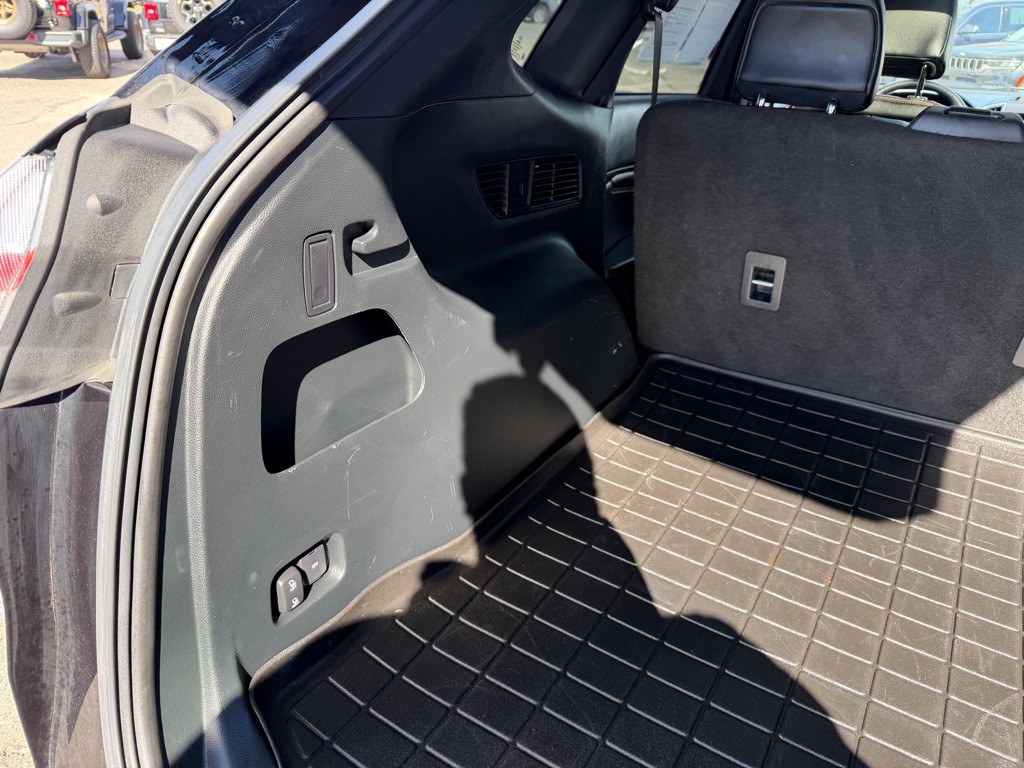 2020 Ford Edge Image 42