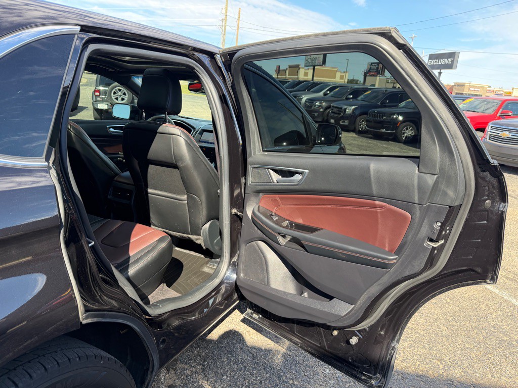 2020 Ford Edge Image 48